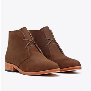 Nisolo Isa leather chukka Boot